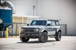 SB-F-BRONCG6/10TW1 -JLAudioZone SB F BRONCG6 10TW1 VEH 1